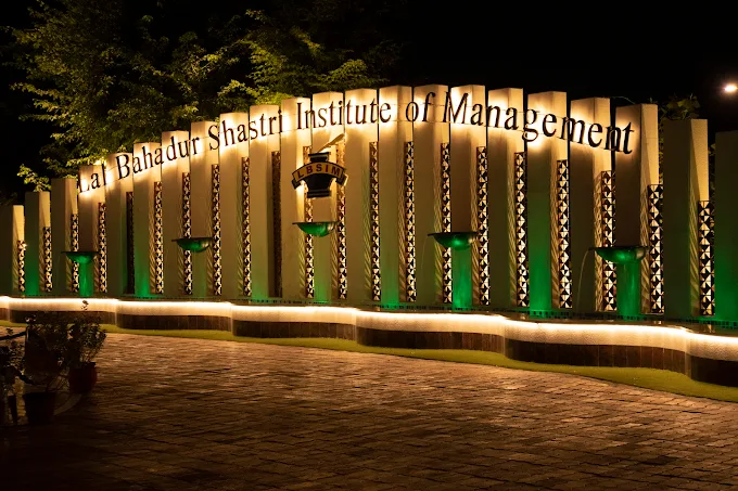Lal Bahadur Shastri Institute of Management