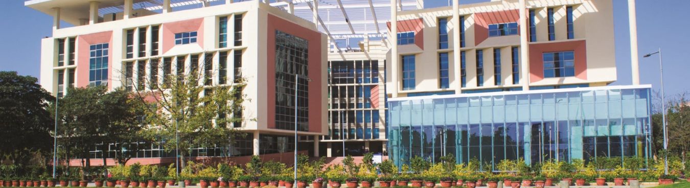 BML Munjal University Banner